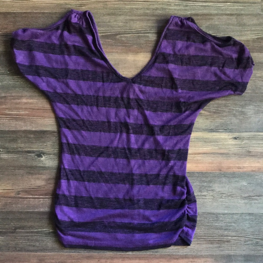 Open shoulder top